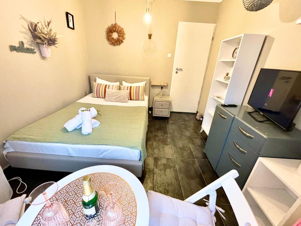 Private Place To Stay Self Check In-Nonstop- Netflix-Wifi Resita Exteriör bild